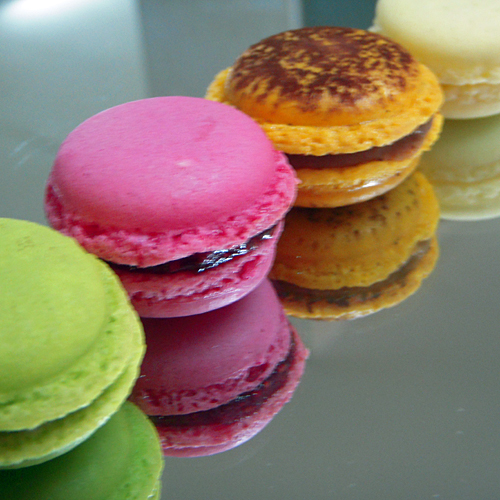 MACARONES